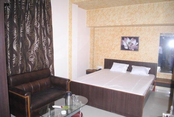 Hotel Surya Jumri Tilaiya Luaran gambar