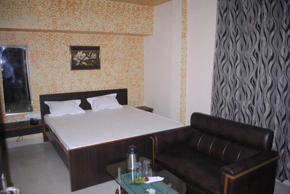 Hotel Surya Jumri Tilaiya Luaran gambar